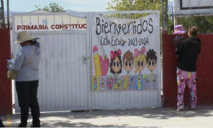 Reportan presencia de garrapatas y chinches  en la primaria federal Constitución de Saltillo