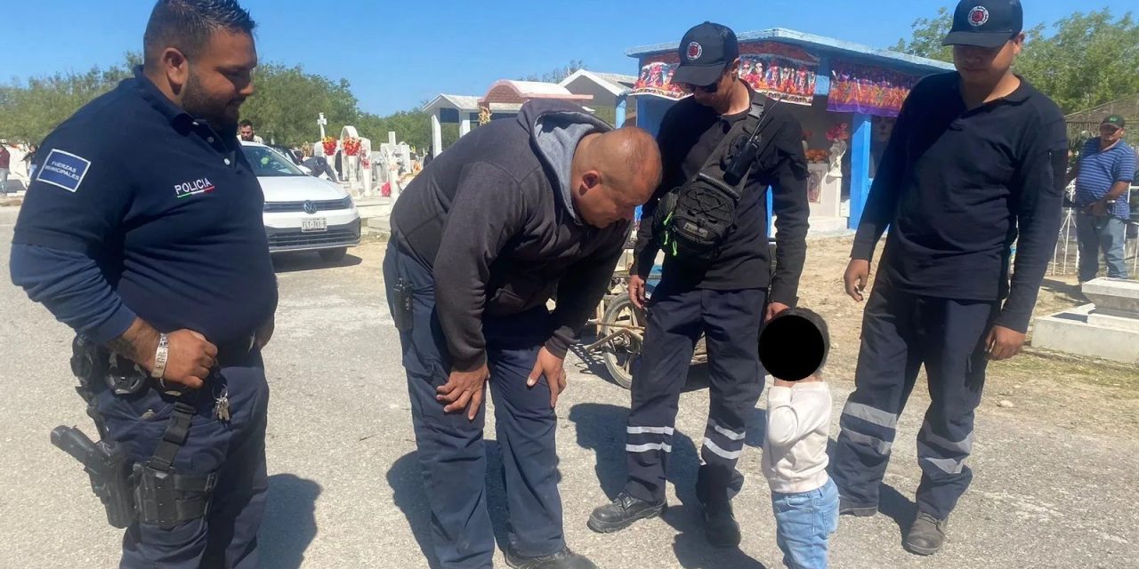 Abandonan a menor en panteón de Sabinas