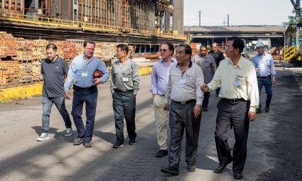 Inversionistas evalúan instalaciones de AHMSA