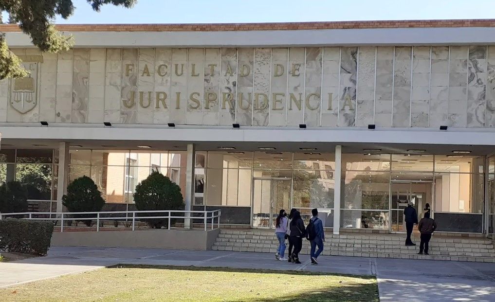 Invita Facultad de Jurisprudencia a rodada con causa