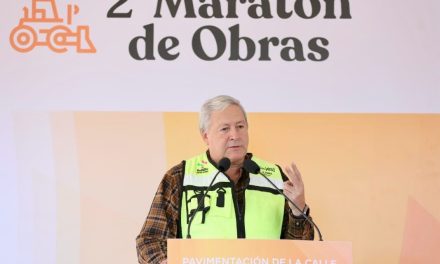 Lleva Chema Fraustro obras de pavimentación a todas las colonias