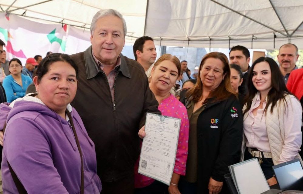En Saltillo hay servicios públicos de primera: Chema Fraustro