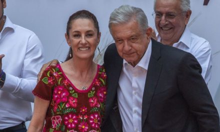AMLO revela que la reunión con Claudia Sheinbaum fue de amigos