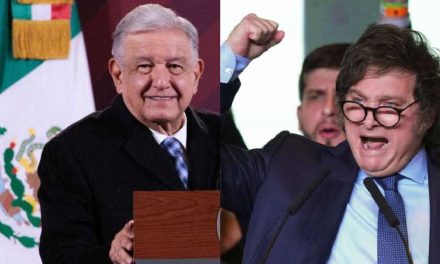 AMLO arremete contra Javier Milei tras afirmar que desaparecerá educación y salud pública