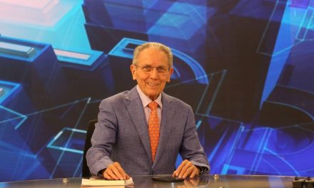 Muere el arquitecto Héctor Benavides Fernández; deja legado de 63 años en el periodismo