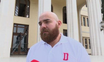 Josué Garza se destapa para la rectoría de la UAdeC