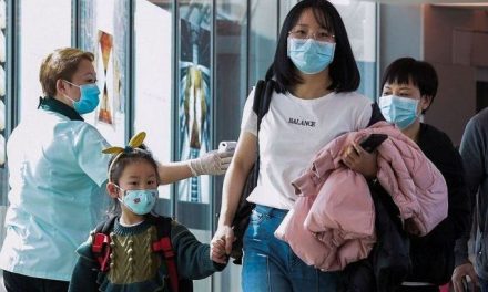 Pide la OMS a China información sobre el preocupante brote neumonía infantil