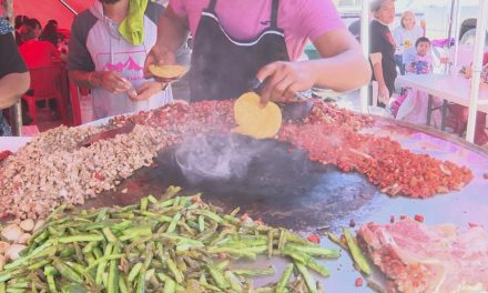 Después de 4 años volvieron los antojitos mexicanos a los panteones de Saltillo