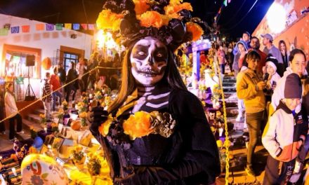 Continúa con éxito el Festival de las Ánimas en Saltillo