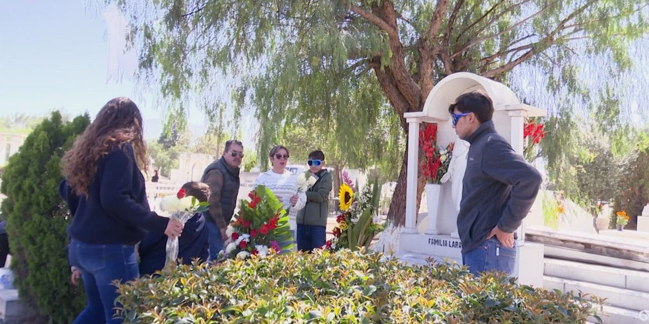 Miles de saltillenses recordaron a sus seres queridos