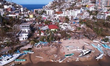AMLO admite el error en la declaratoria de desastre en Guerrero
