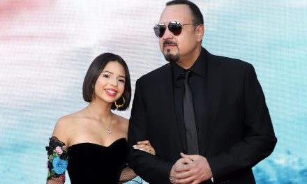 Pepe Aguilar vuelve a criticar los corridos tumbados