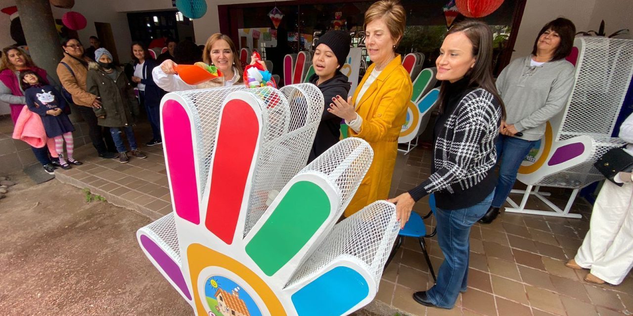 Entregan donativo a favor de menores con cáncer