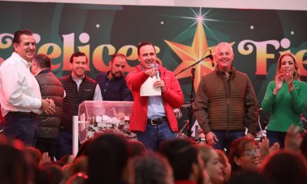 Desea Manolo Jiménez feliz Navidad a laguneros