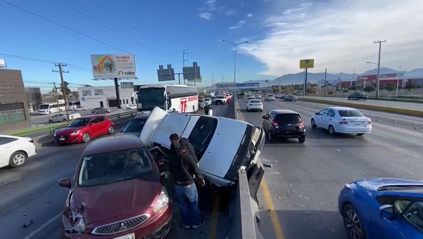 Por imprudencia al conducir causa percance en Saltillo