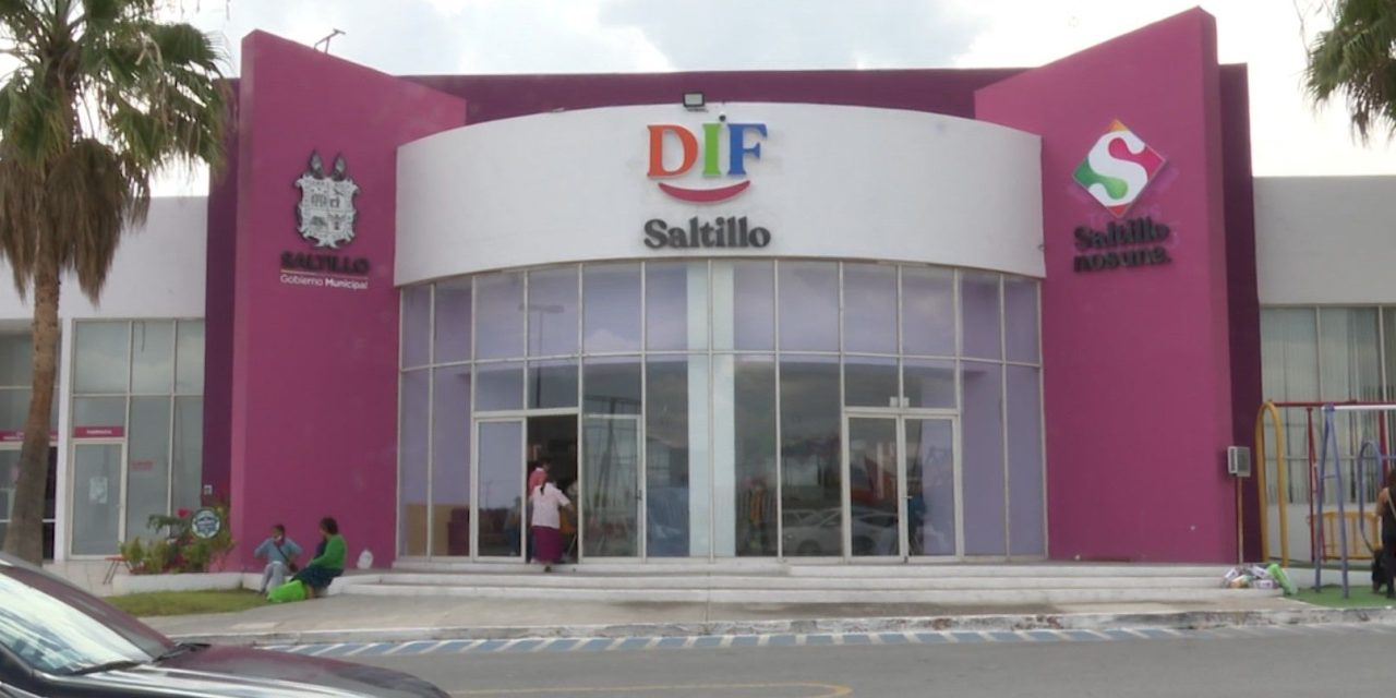 Casi dos mil prendas de frio recibe DIF Saltillo