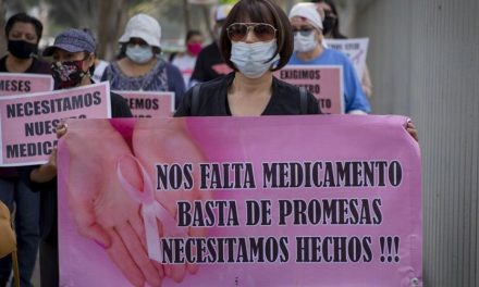 Aumenta 21% gasto de familias en salud con la 4T