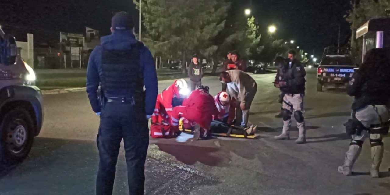 Discute y se avienta del auto, mujer terminó con diversas lesiones en Saltillo