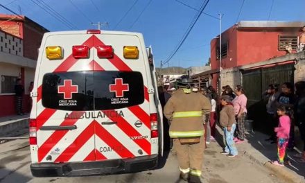 Tres menores resultan intoxicados tras incendio en Saltillo