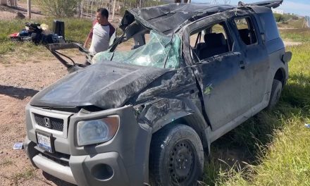Vuelca en carretera a Torreón