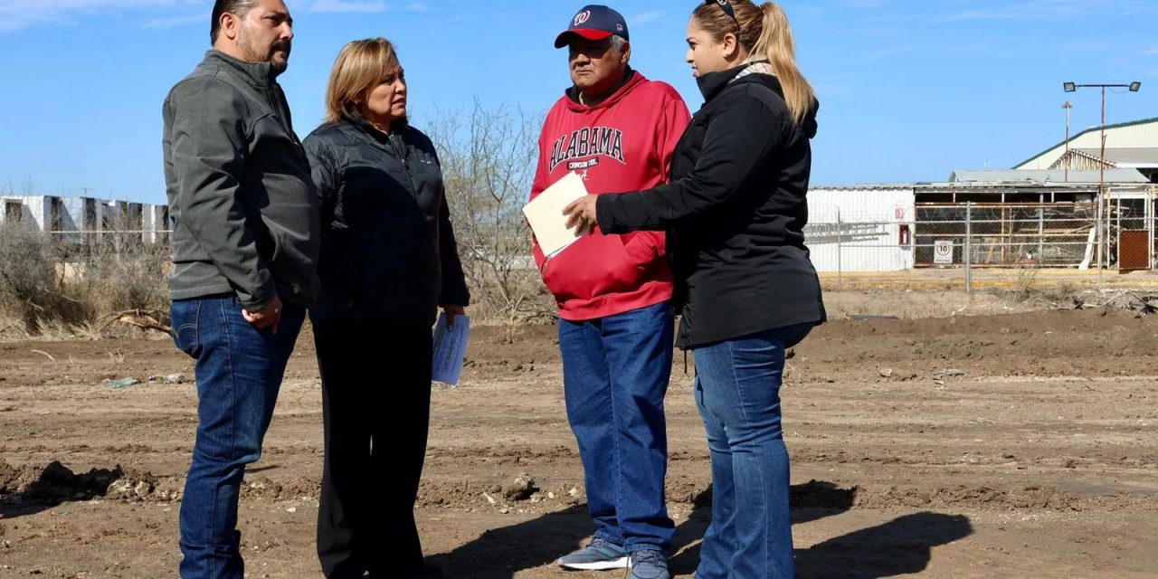 Supervisa Diana Haro obras en áreas deportivas