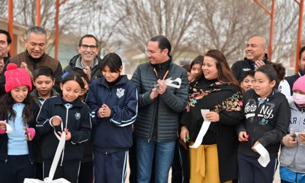 Entrega Ayuntamiento de Acuña malasombra en primaria