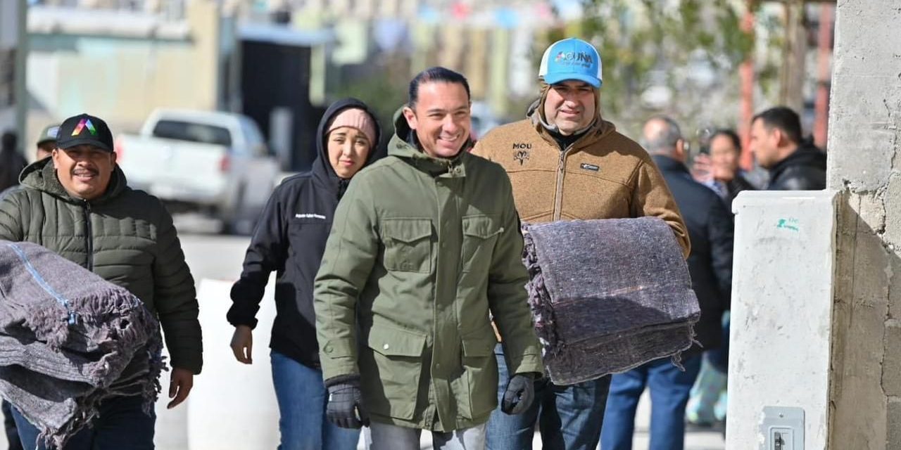 Apoyan autoridades de acuña a familias vulnerables en Acuña