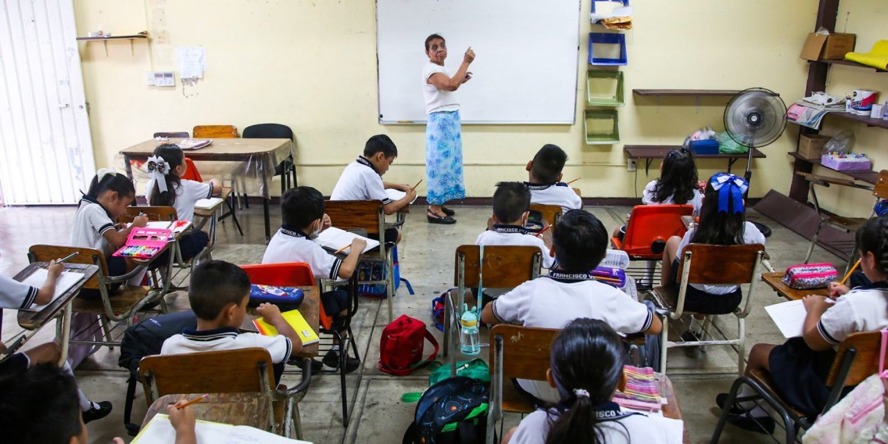 Condiciones climáticas interfieren en el regreso a clases en Saltillo