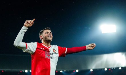 Santiago Giménez, entre los 10 máximos goleadores a nivel mundial en 2023