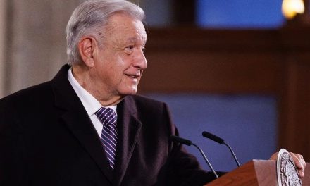 Celebra AMLO que Xóchitl Gálvez va a tener una ‘mañanera’ a las 10 de la mañana