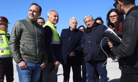 Acuerdan Manolo Jiménez y AMLO labores a favor de la región Carbonífera