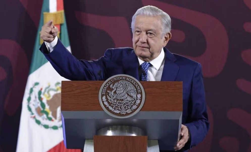 AMLO y su plan para eliminar pluris y reducir gastos de campaña a partidos