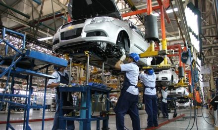 Producción y exportación de autos en México aumentan en 2023