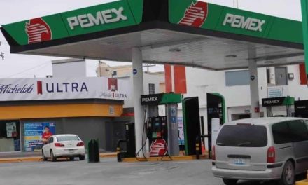 La gasolina en México es 60% más cara que en Estados Unidos por culpa de los impuestos