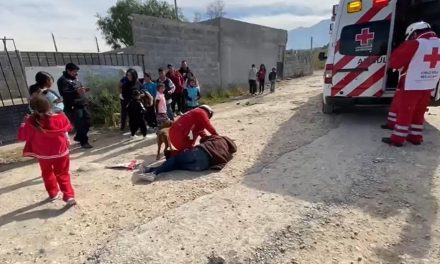 Mujer fue atacada con un tubo en Saltillo