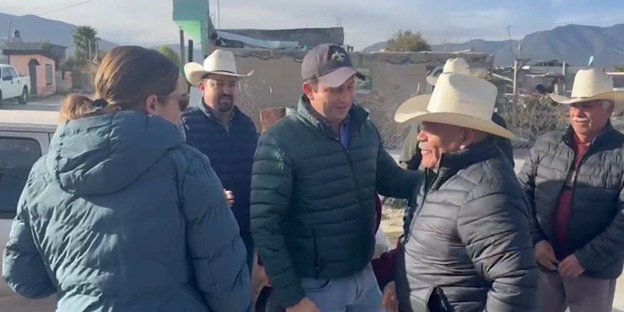Llevan abrigo a ejidos de Saltillo