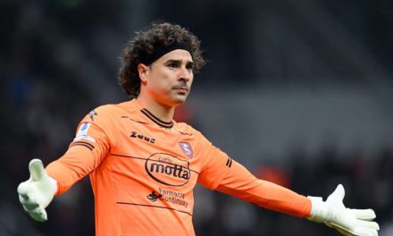 Guillermo Ochoa explora una posible llegada al Osasuna