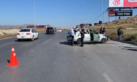 Ocasiona accidente por imprudencia en Ramos Arizpe