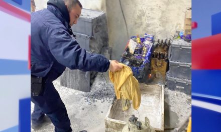 Policía municipal mitiga incendio en Saltillo