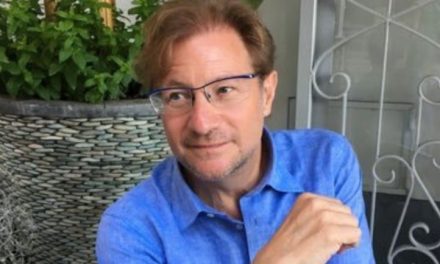 Andrés Roemer sale de prisión en Israel