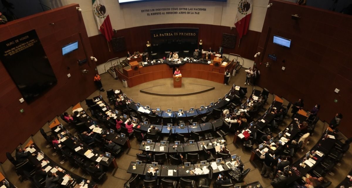 Buscan reelegirse 66% de los senadores en México