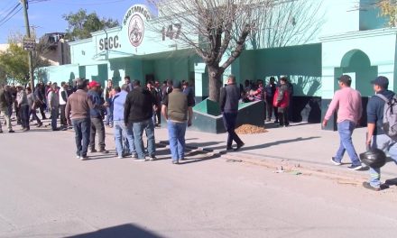 Se rebelan obreros de AHMSA: desconocen a líderes del sindicato