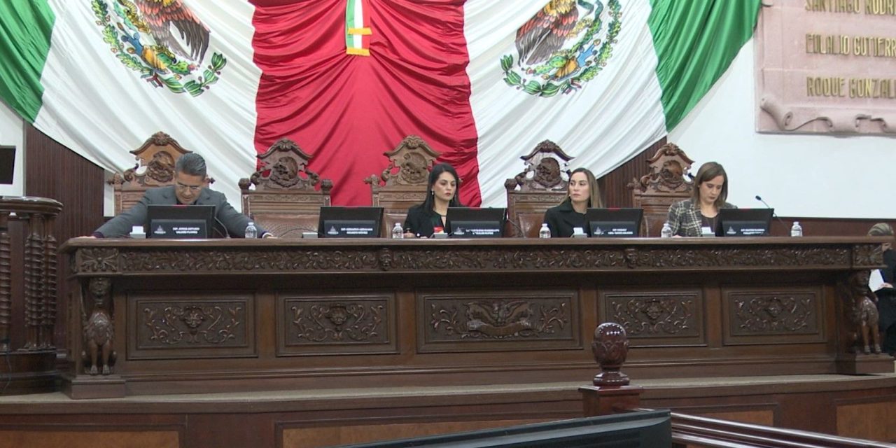 Solicitaron licencia dos diputados más en Coahuila