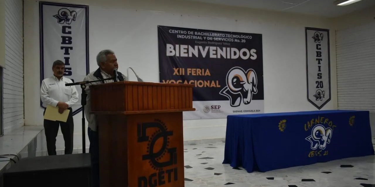 Realizan feria Vocacional en el CBTIS 20