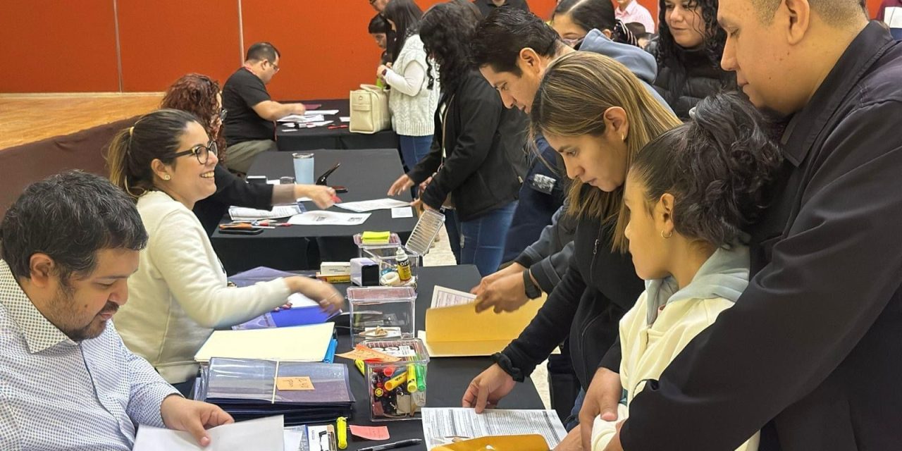 Realizan trámites migratorios en Acuña