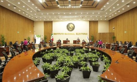 INE arrendará más de 400 vehículos para altos funcionarios y consejeros electorales