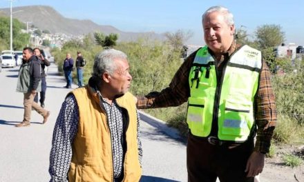 Lleva Chema Fraustro a colonias pavimento y beneficios sociales