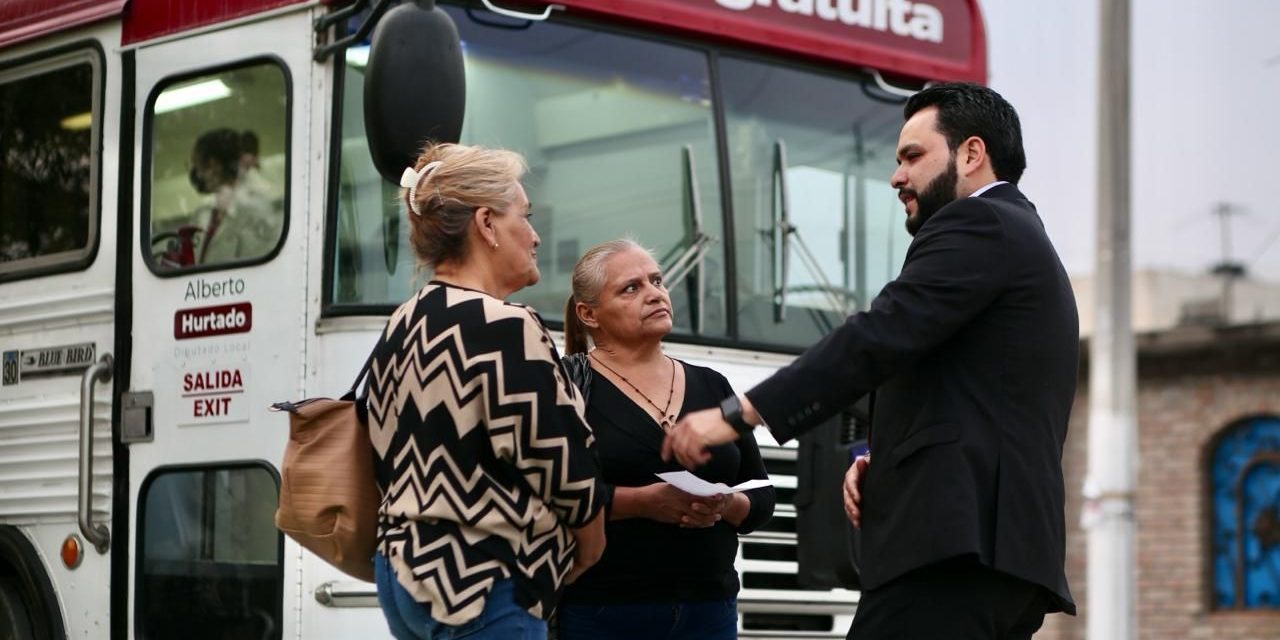 Continúa Alberto Hurtado con módulo de atención médica gratuita