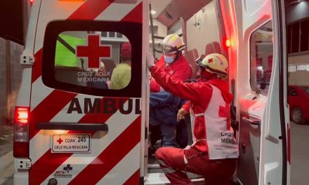 Saltillo: Vecinos se dan con todo por viejas rencillas y dos terminan lesionados