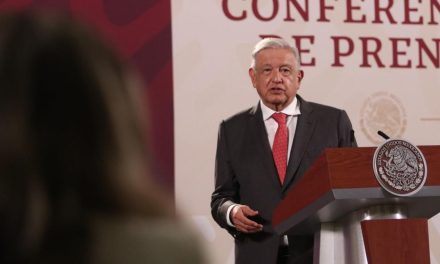 AMLO presentará información sobre Ayotzinapa en 20 días